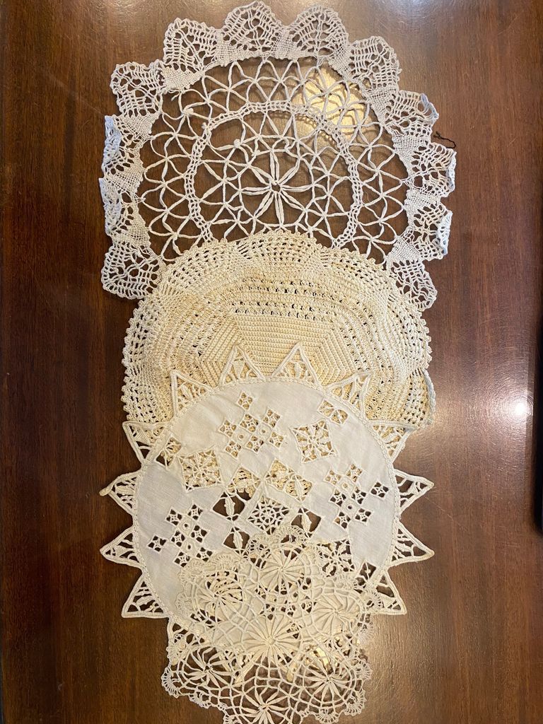          Doily: Woven picture number 1
   