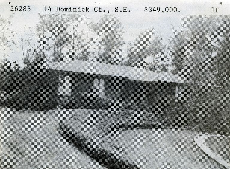          14 Dominick Court, Short Hills picture number 1
   