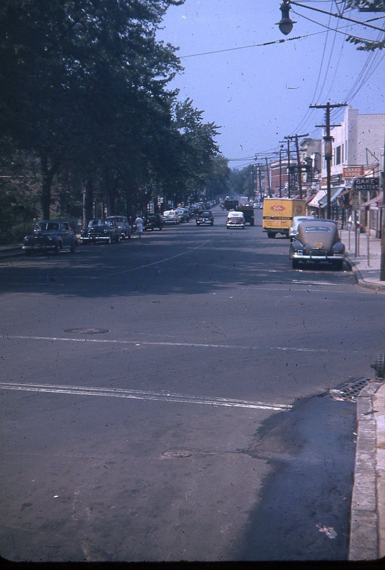          Millburn Avenue: Millburn Avenue Looking South from Lackawanna Place picture number 1
   