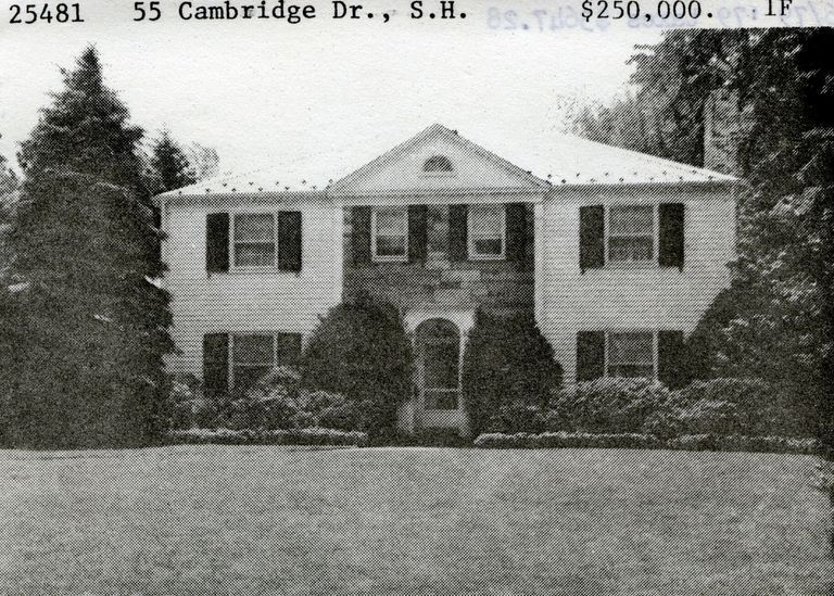          55 Cambridge Drive, Short Hills picture number 1
   