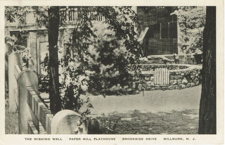          Paper Mill Playhouse: Wishing Well at Paper Mill Playhouse, Millburn picture number 1
   