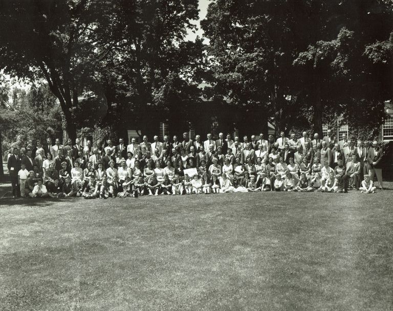          Hartshorn: Exeter Academy 1935 Class Reunion, 1960 picture number 1
   