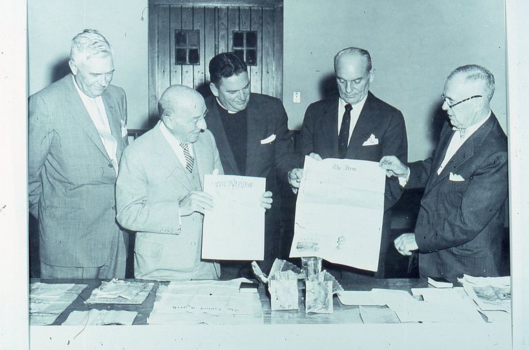          Christ Church: Opening of the 1883 Archive, 1957 picture number 1
   