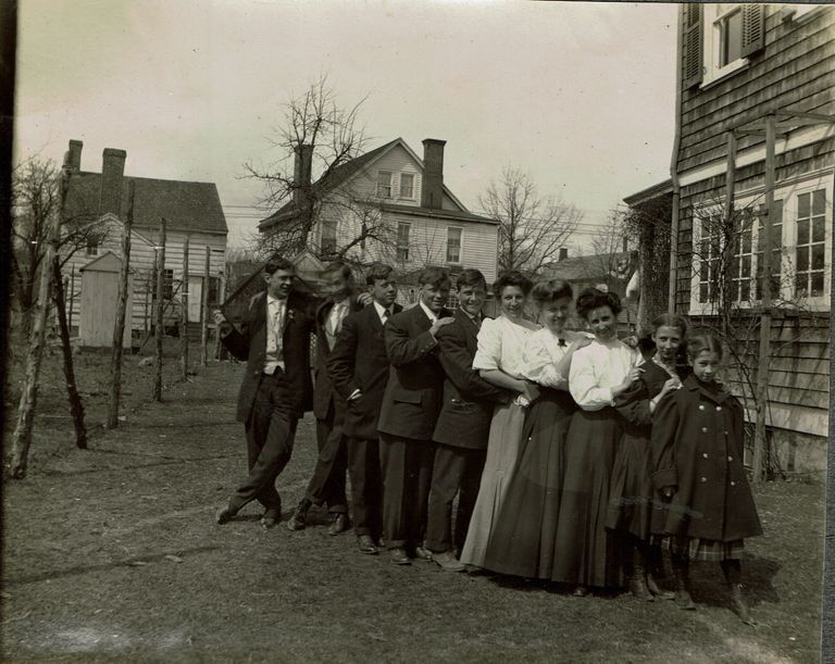          Marshall-Schmidt Family Album: Family Members including Marion and Margaret Marshall lined up outdoors picture number 1
   