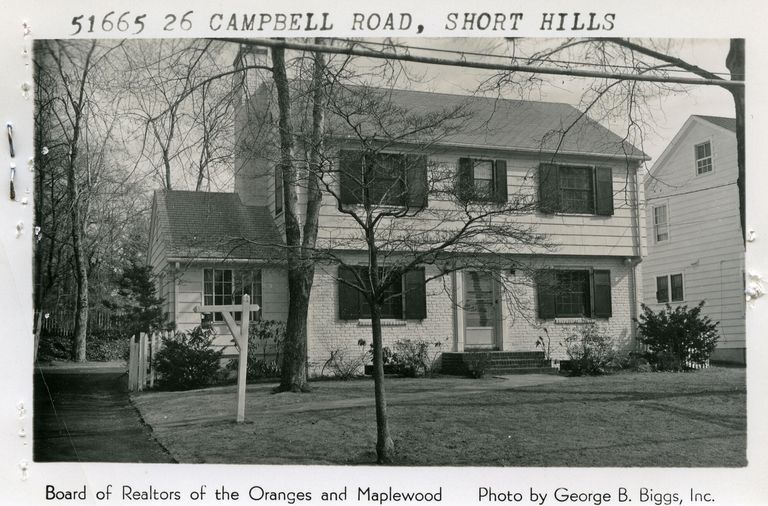          26 Campbell Road, Short Hills picture number 1
   