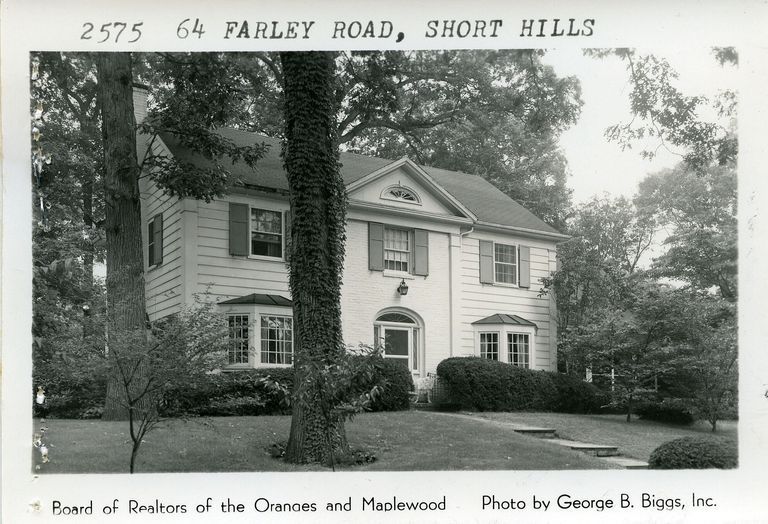          64 Farley Road, Short Hills picture number 1
   