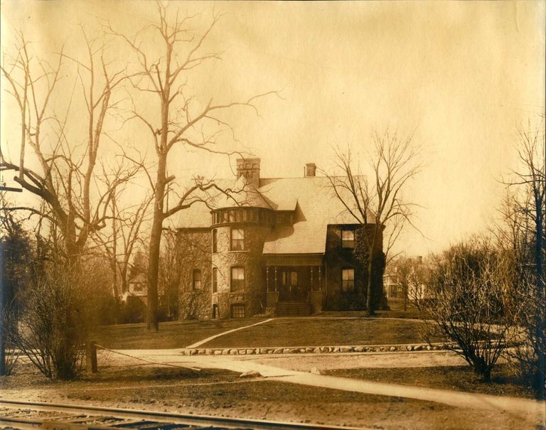          Hartshorn Photo Album Short Hills: 177 Hobart Avenue, Greystone Cottage picture number 1
   