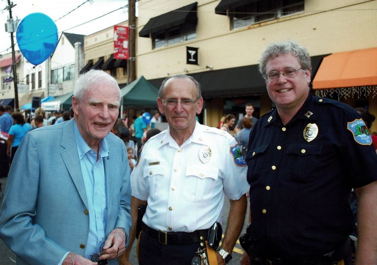          National Night Out, Millburn, 2010 picture number 1
   