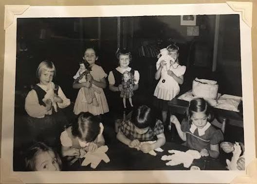          Glenwood Scrapbook: Doll-Making Activity picture number 1
   