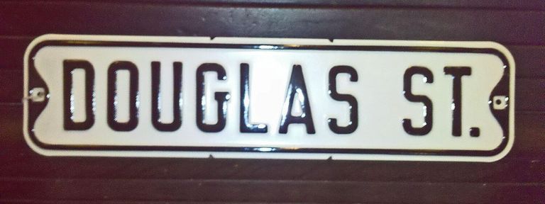          Douglas Street Sign picture number 1
   