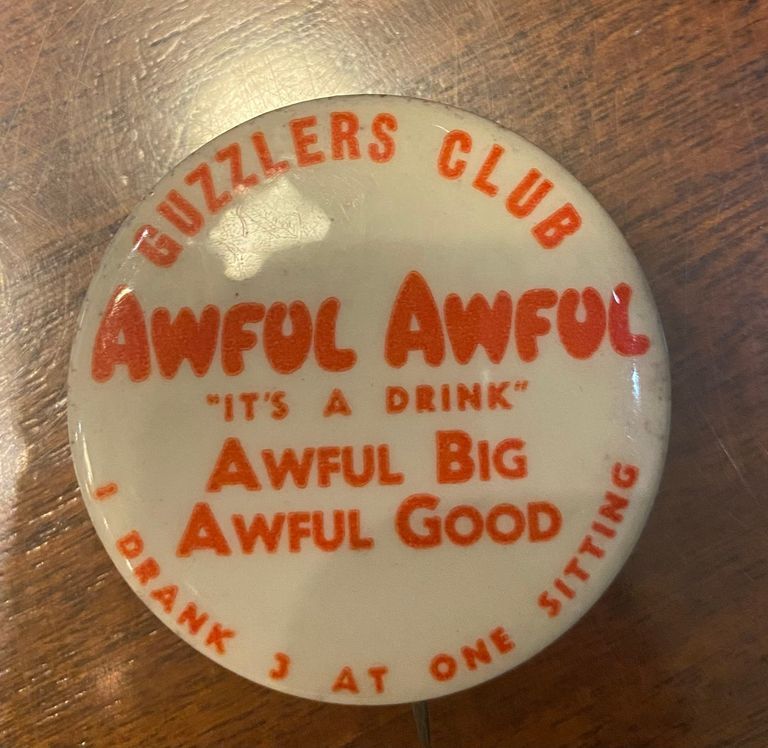          Bond's Ice Cream: Guzzler's Club Pin picture number 1
   