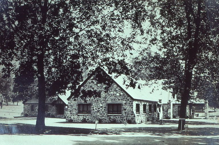          Christ Church: Christ Church from Highland Avenue after 1916 picture number 1
   