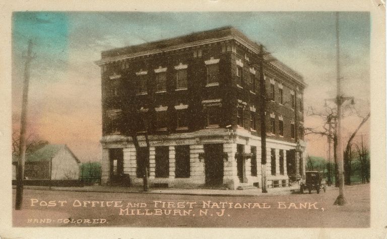          Post Office and Bank: First National Bank and Post Office, 1924 picture number 1
   