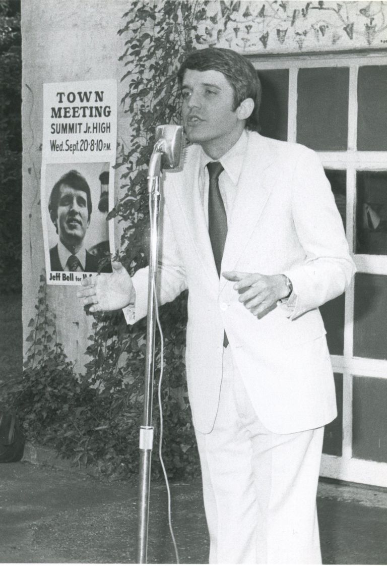          Bell: Republican Senatorial Candidate Jeffrey Bell in Millburn, 1978 picture number 1
   