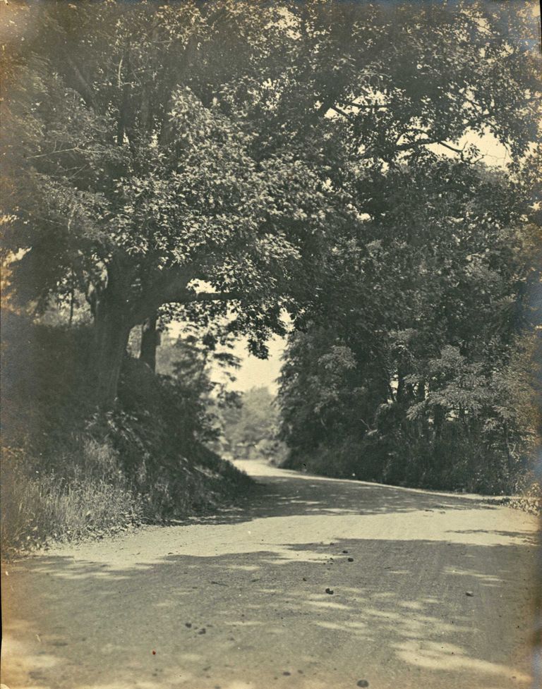          Hartshorn Photo Album 2: Oak Ridge Road picture number 1
   