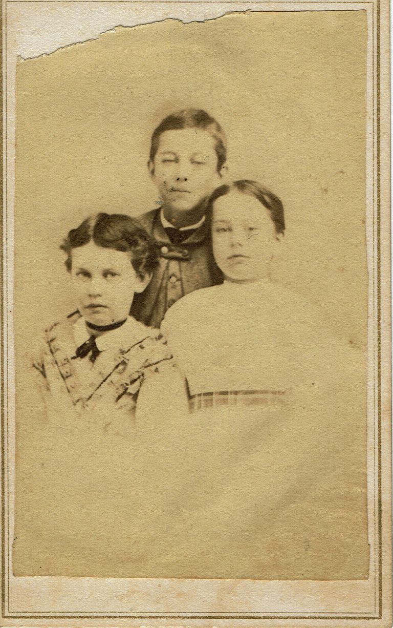          Brison: Mary Elizabeth, Benjamin Lane and Emilie Benson picture number 1
   