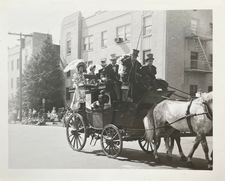          Centennial Parade: Horse-Drawn Carriage (1957) picture number 1
   