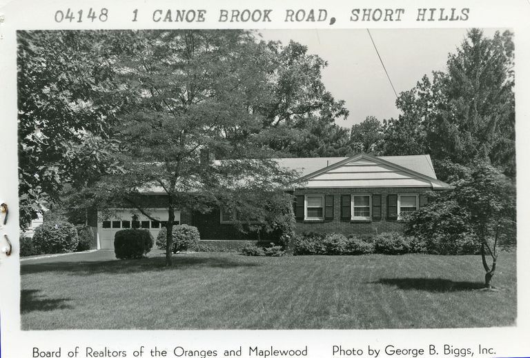         1 Canoe Brook Road, Short Hills picture number 1
   