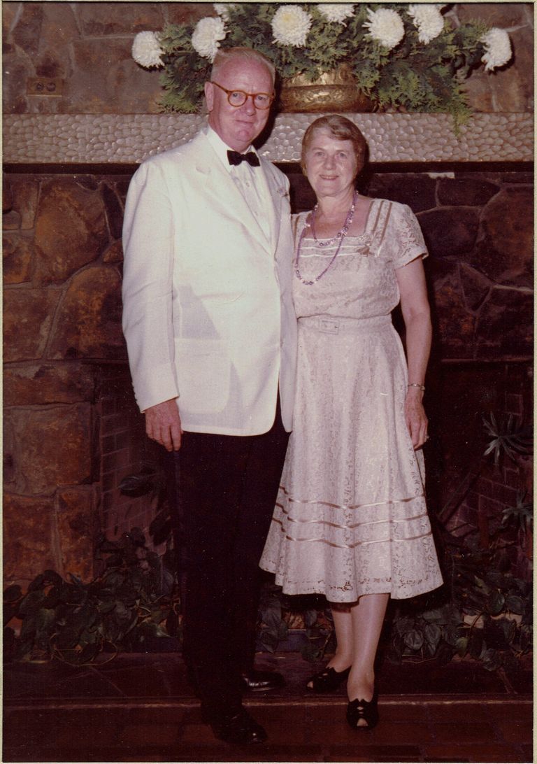          Faddis: Robert and Sarah Faddis, 1960 picture number 1
   