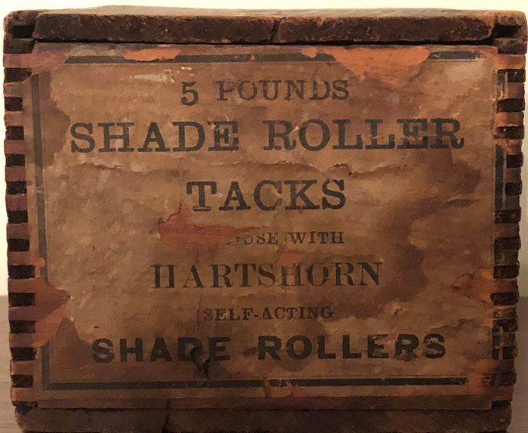         Hartshorn Shade Roller: Hartshorn Shade Roller Tack Box picture number 1
   