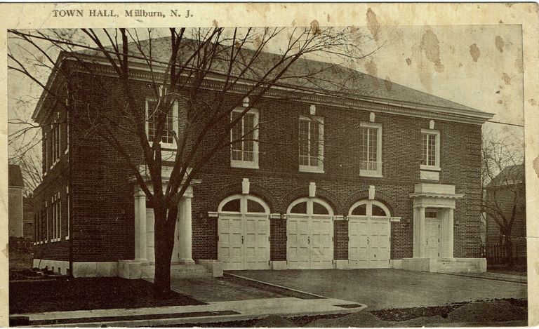          Fire Department: Fire Department. Town Hall, Municipal Building, 1921 picture number 1
   