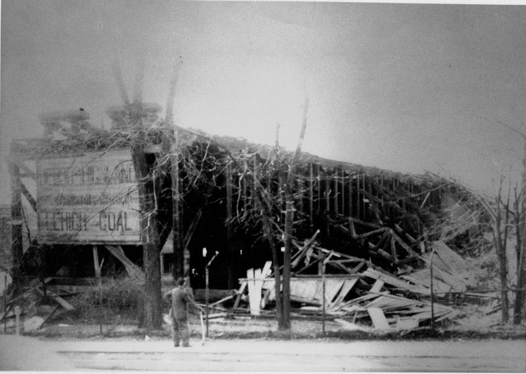          Date unknown; Wyckoff Collection
   