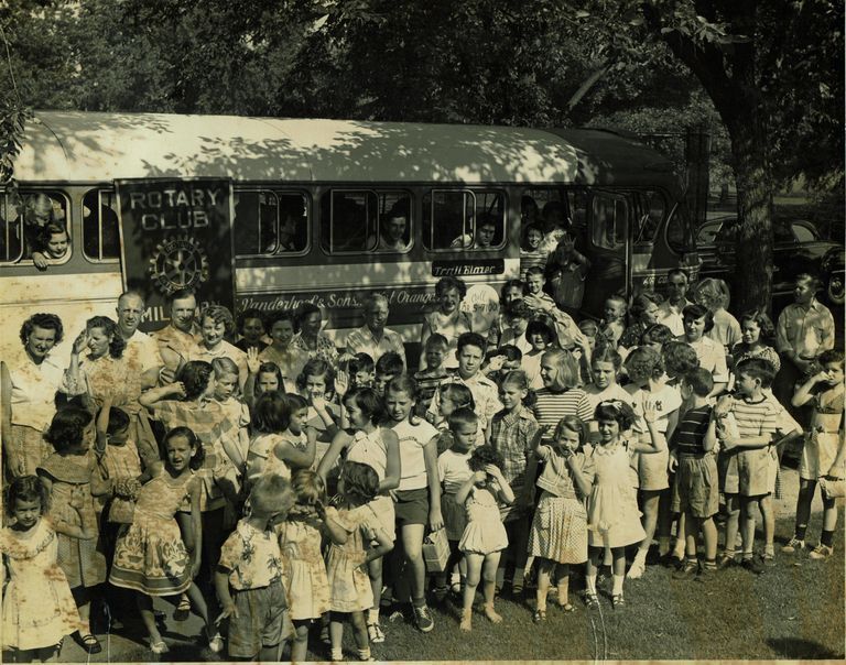         Rotary: Rotary Club Trip to Bronx Zoo, July 26, 1951 picture number 1
   