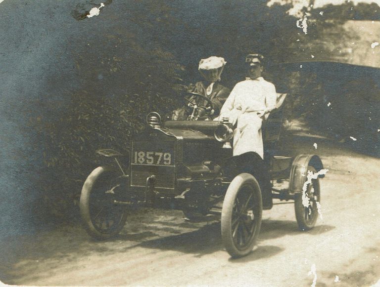 Automobile: Good Old Summer Time, 1907 picture number 1