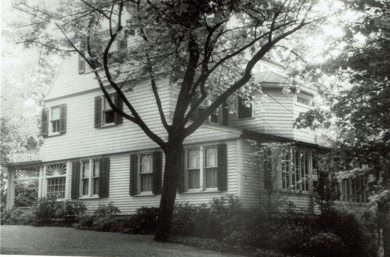         28 Forest Drive, 1881 picture number 1
   