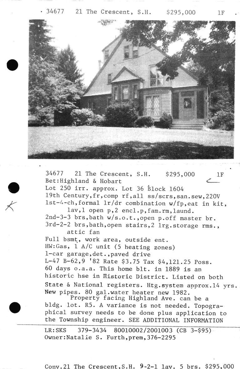          21 THE CRESCENT picture number 1
   