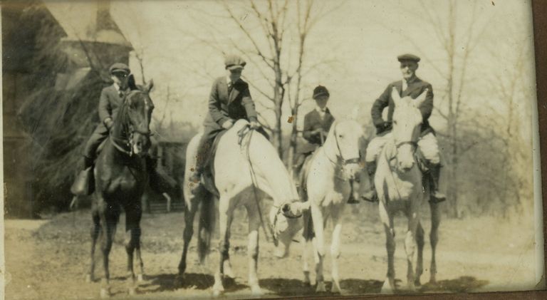          Kemmerer: Kemmerer Family photos with Horses picture number 1
   