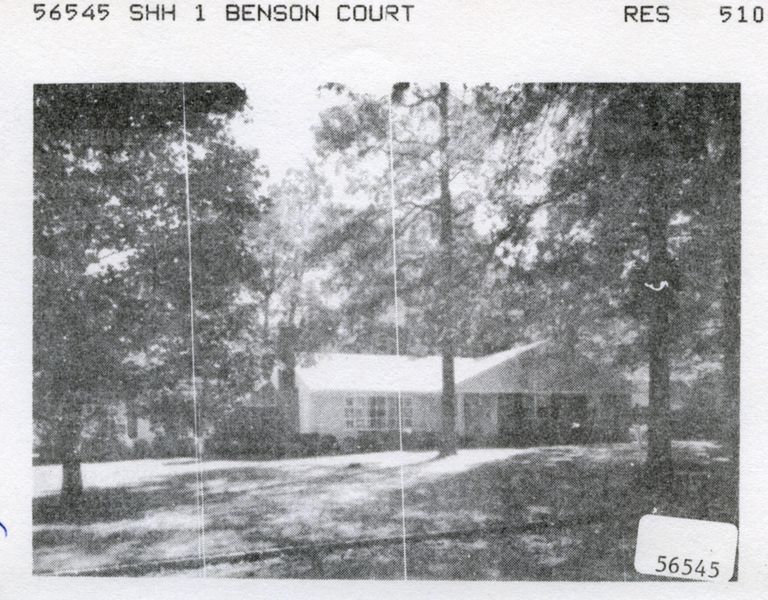          1 Benson Court, Short Hills picture number 1
   