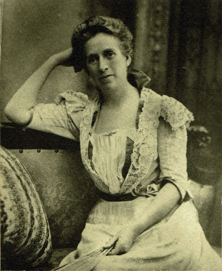          Hartshorn: Joanna Hartshorn, c. 1904 picture number 1
   