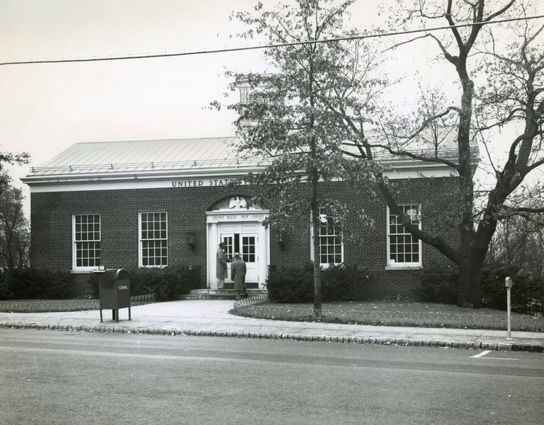          Short Hills Post Office, c. 1956 picture number 1
   