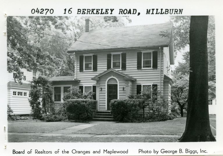          16 Berkeley Road, Millburn picture number 1
   