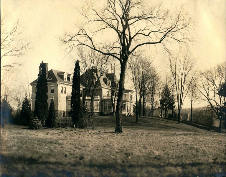          Hartshorn Photo Album Short Hills: Hartshorn Residence Spring picture number 1
   