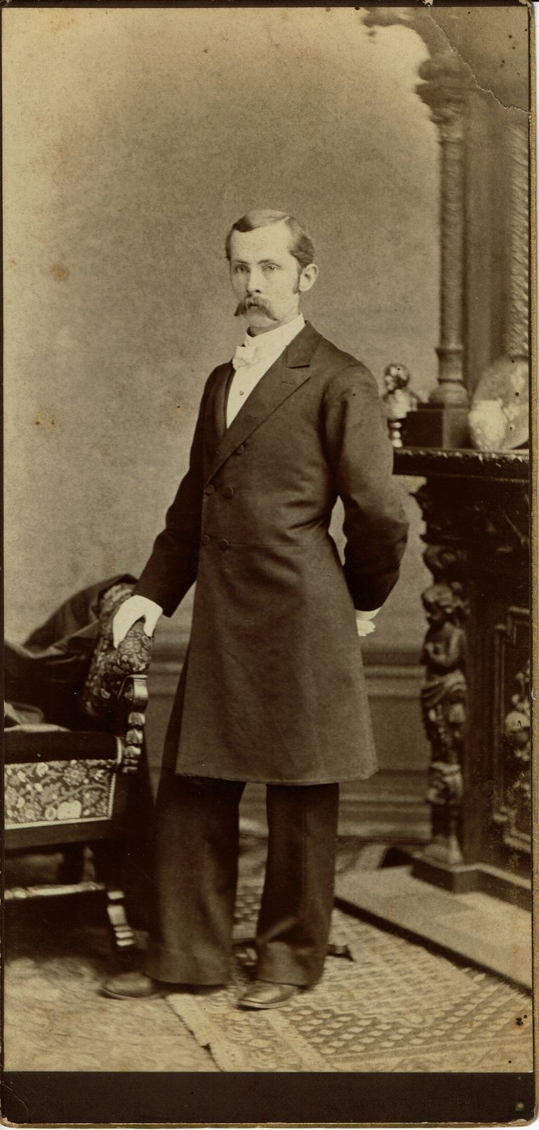          Brison: James Fontes Ives, 1880 picture number 1
   