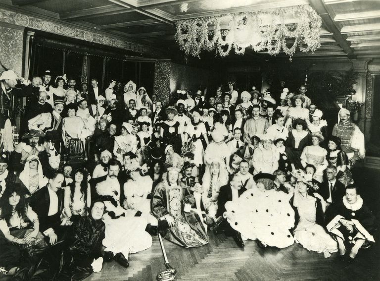          Photo ID # 237
   