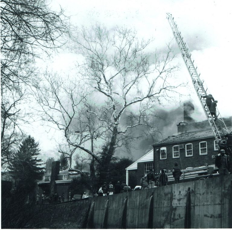          Paper Mill Playhouse Fire, January 14, 1980 picture number 1
   