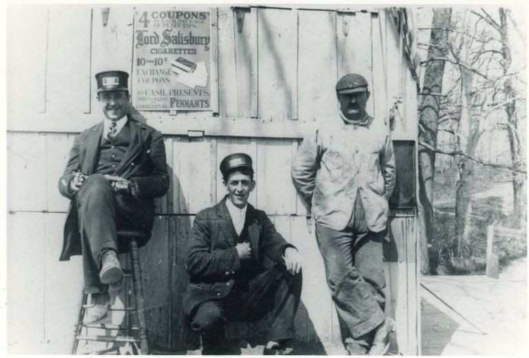          Morris County Traction: Maplewood Loop Trolley Operators, 1915 picture number 1
   