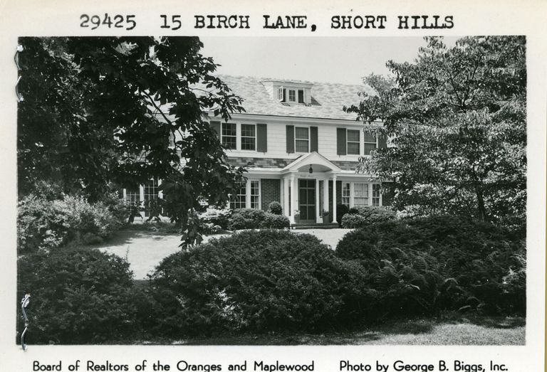          15 Birch Lane, Short Hills picture number 1
   