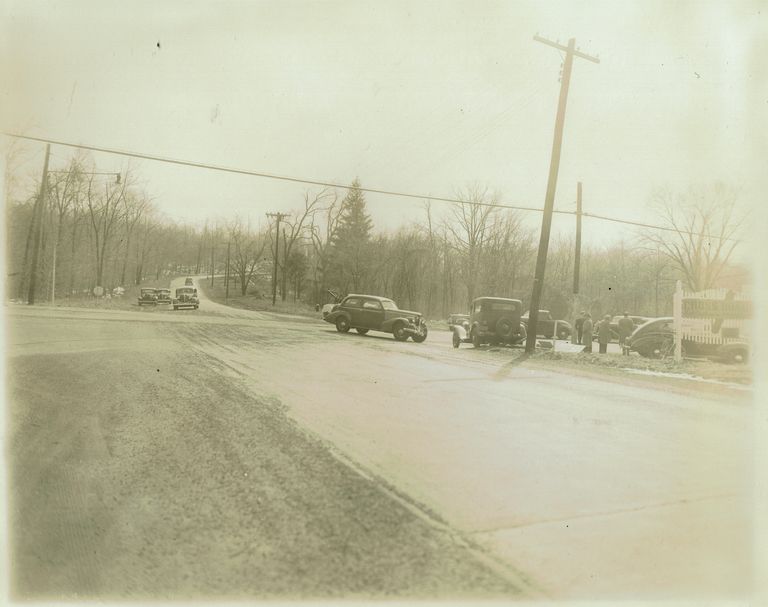          Old Short Hills Road and South Orange Avenue, 1940 picture number 1
   