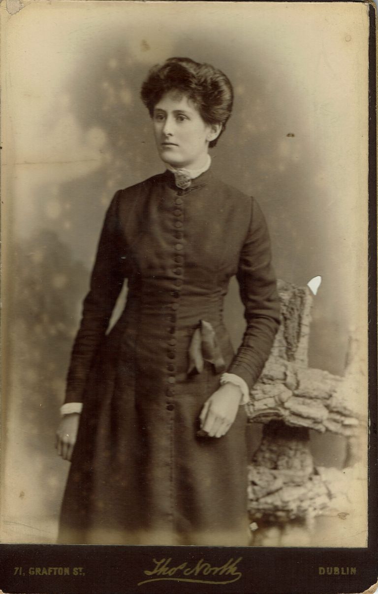          Kellogg: Unidentified Female, c. 1870s-1880s picture number 1
   