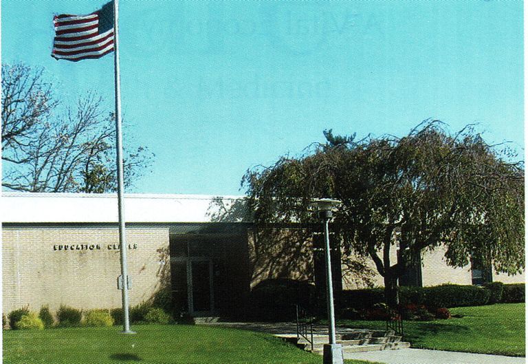          Millburn School District Education Center 2007 picture number 1
   