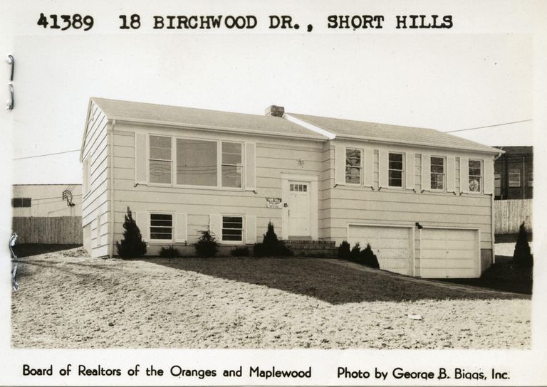          18 Birchwood Drive, Short Hills picture number 1
   