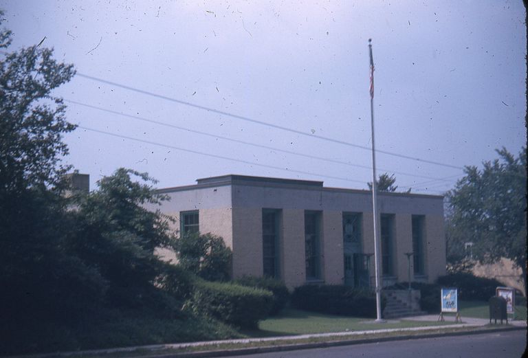          Post Office: Millburn Post Office picture number 1
   