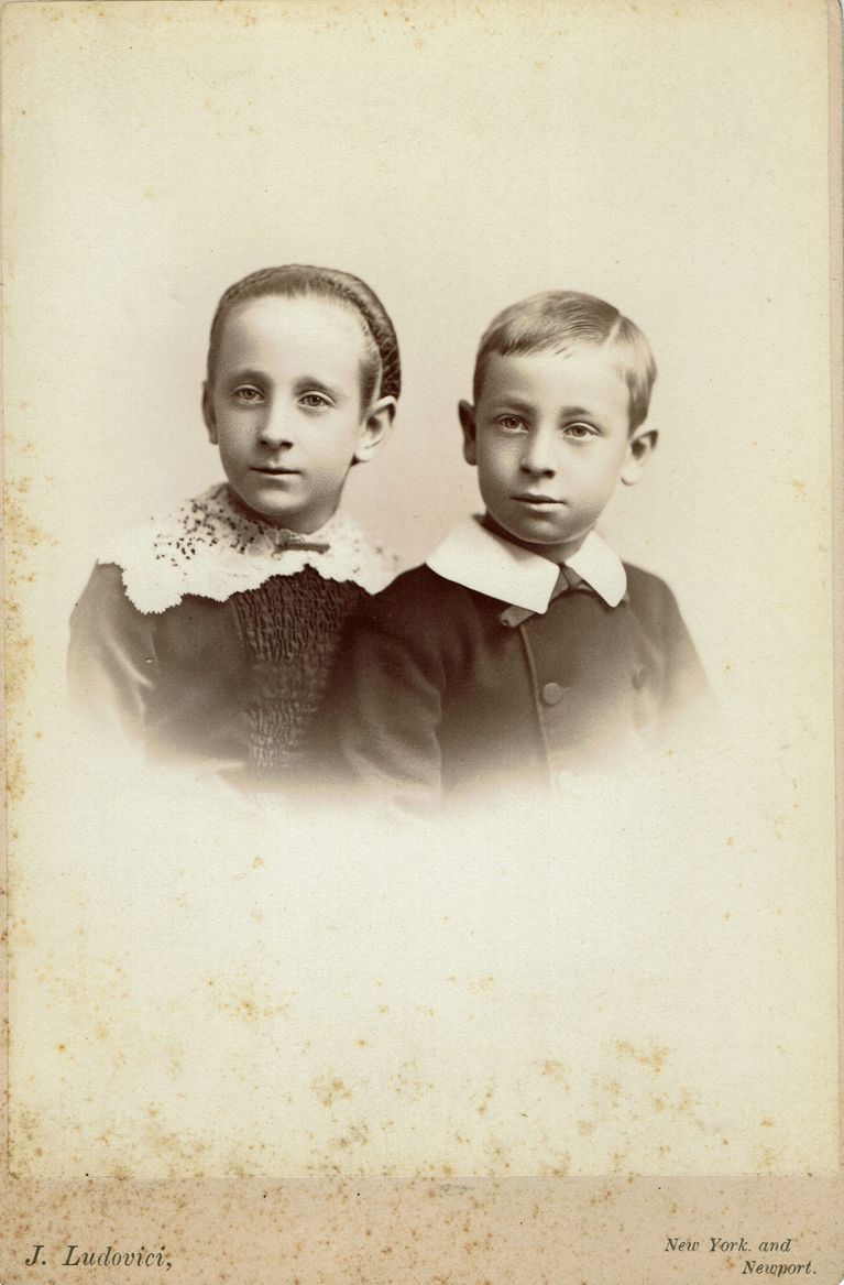          Hartshorn: Cora and Stewart Henry Hartshorn picture number 1
   