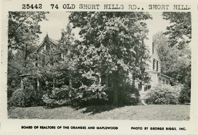          74 Old Short Hills Road, Short Hills picture number 1
   