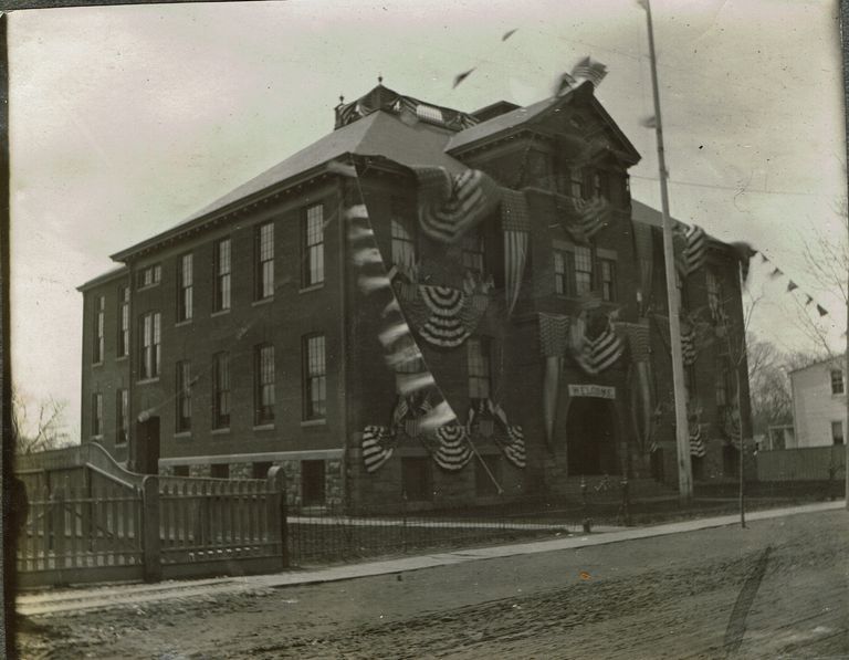          Marshall-Schmidt Album: Washington School Decorated with Flags & Bunting picture number 1
   