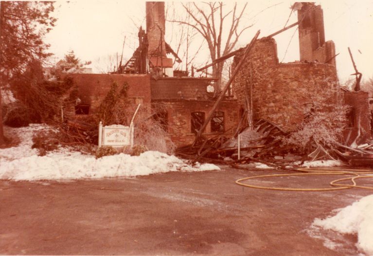          Racquets Club: Racquets Club Fire, 1978 picture number 1
   